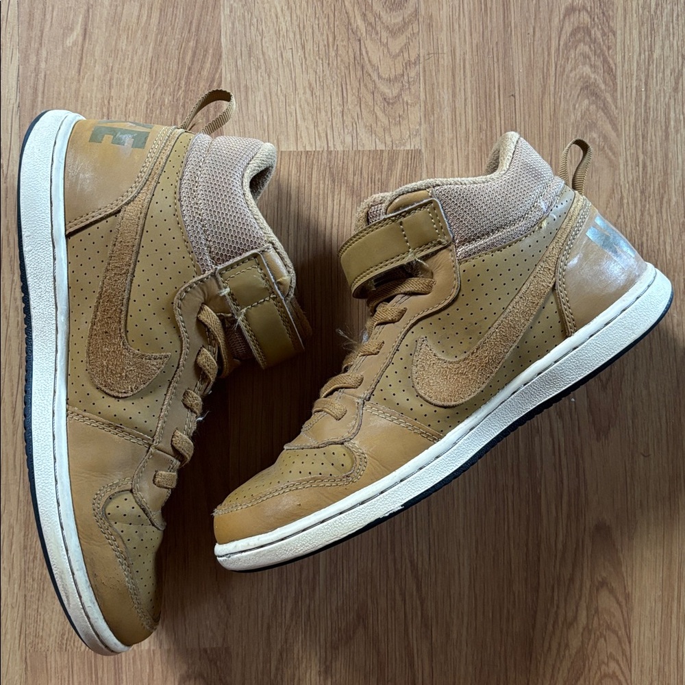 Nike Court Borough SZ 3